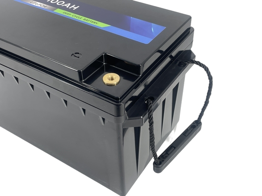 25.6V 100Ah LFP LiFePO4 Lithium Battery Pack With BMS For Household Solar System