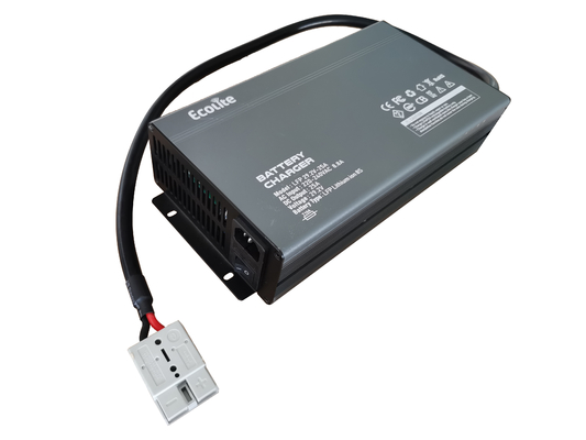 29.2V 25A High Performance Lithium LiFePO4 Battery Charger For Various Lithium Batteries